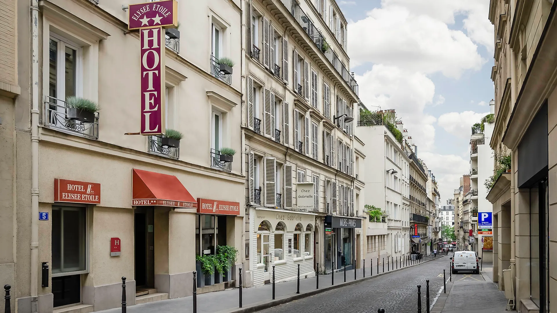 Elysée Etoile 2*